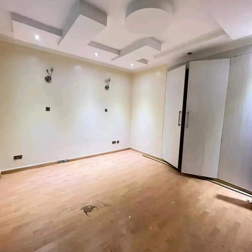 renting-Elegant_3_Bedrooms_Apartments_in_Kileleshwa_-apartment_Address-Kileleshwa_Estate__Nairobi__Kenya_price-95000_Beds-3_Baths-3-31-3