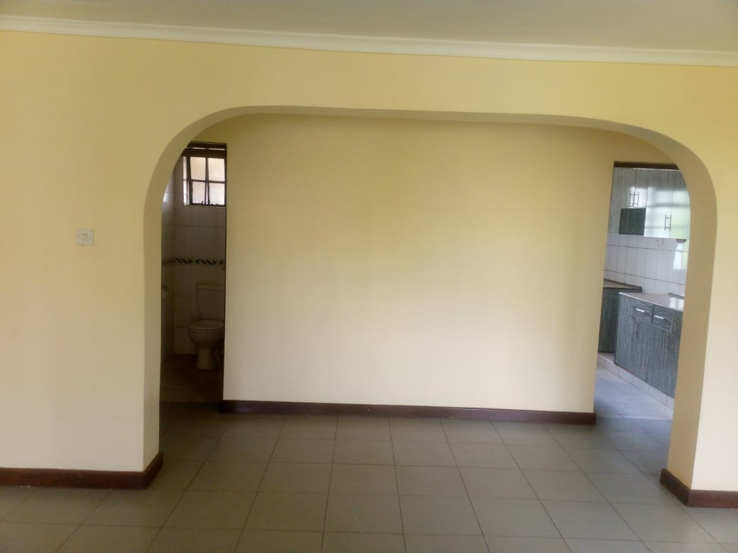 renting--Apartment_Address-Parklands__Nairobi__Kenya_price-70000_Beds-3_Baths-3-85-0