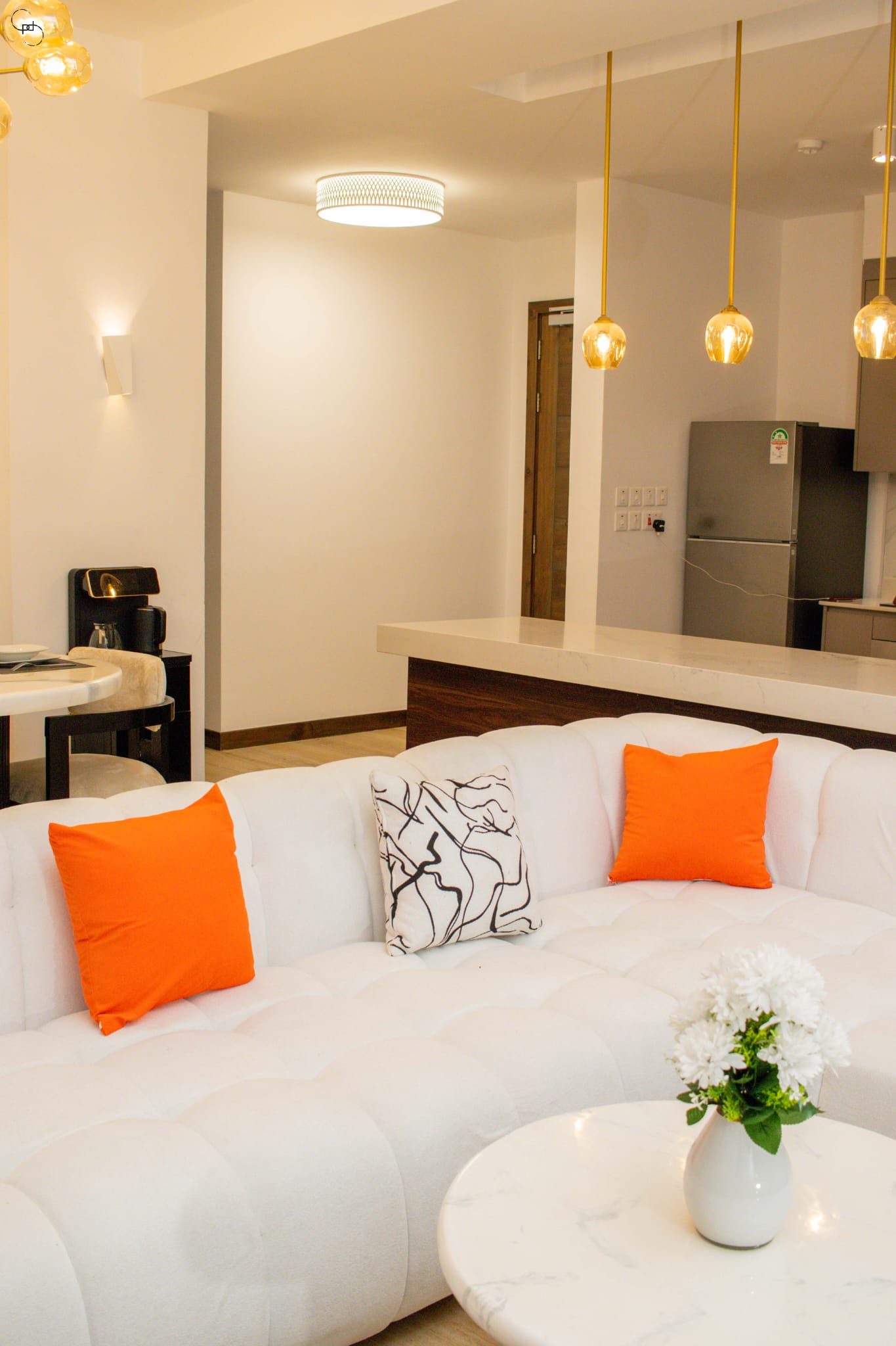 renting--Apartment_Address-Two_Rivers_Cres__Kenya_price-350000_Beds-1_Baths-1-126-1