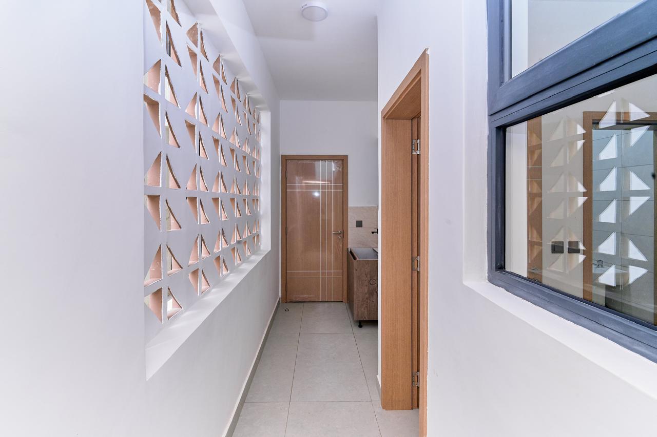 renting--Apartment_Address-Brookside_Gardens__Nairobi__Kenya_price-166000_Beds-3_Baths-3-146-3