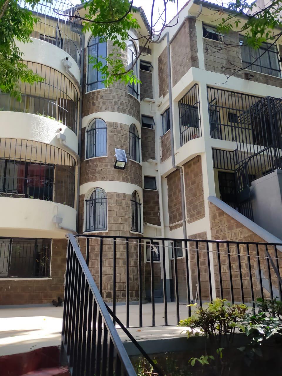 renting--Townhouse_Address-Kileleshwa_Estate__Nairobi__Kenya_price-250000_Beds-10_Baths-8-116-0