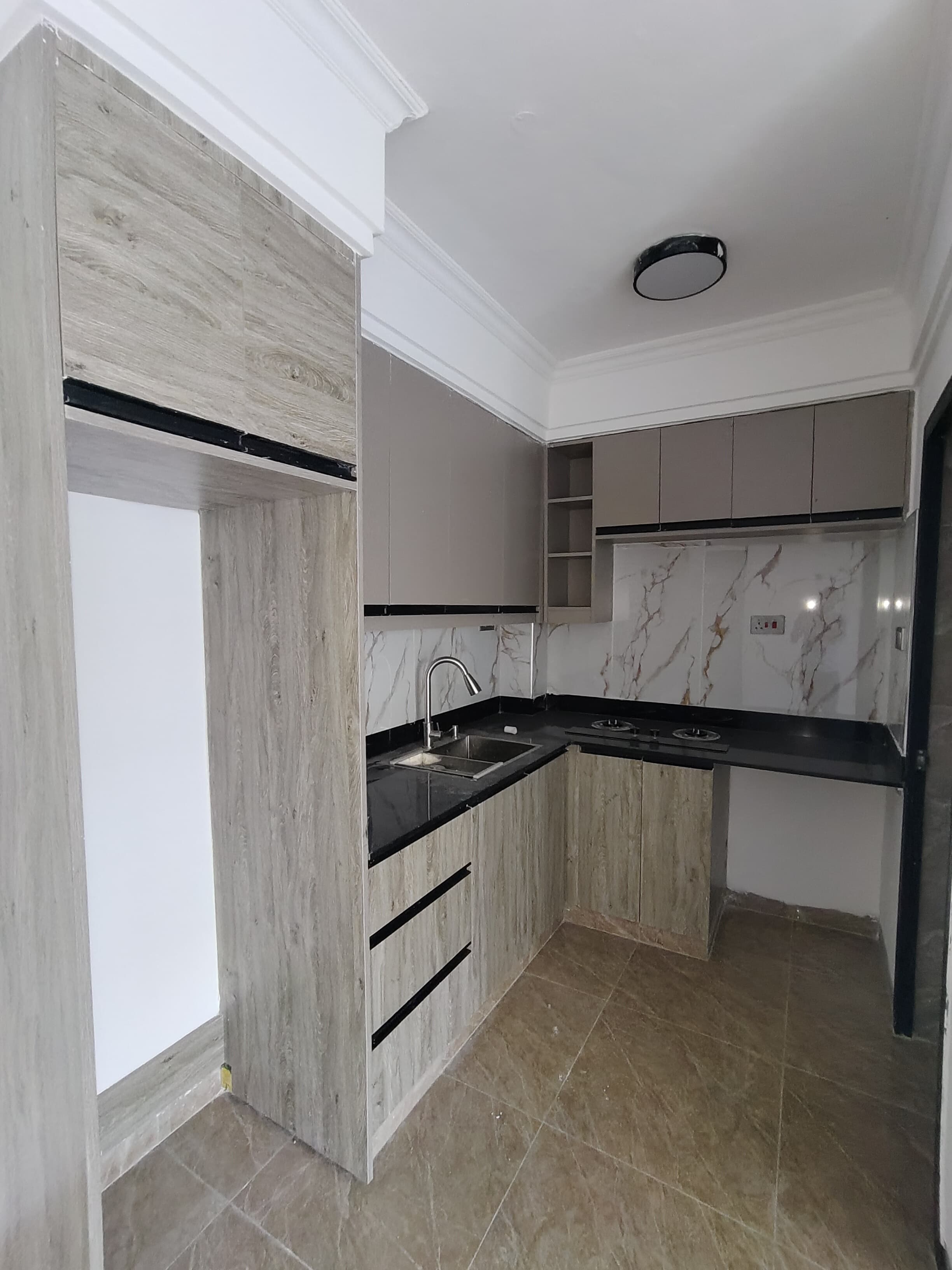 house-on-sale-1_bedroom_apartment_for_sale_in_Kilimani_Kes_5_4M-Apartment_Address-Kilimani__Nairobi__Kenya_price-5400000_Beds-1_Baths-1110_12-1