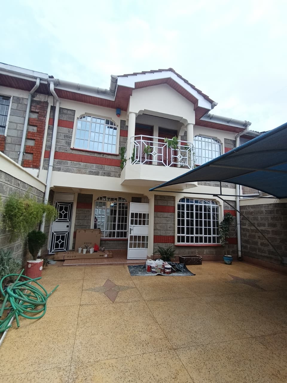renting--Townhouse_Address-South_B__Nairobi__Kenya_price-130000_Beds-3_Baths-3-36-2
