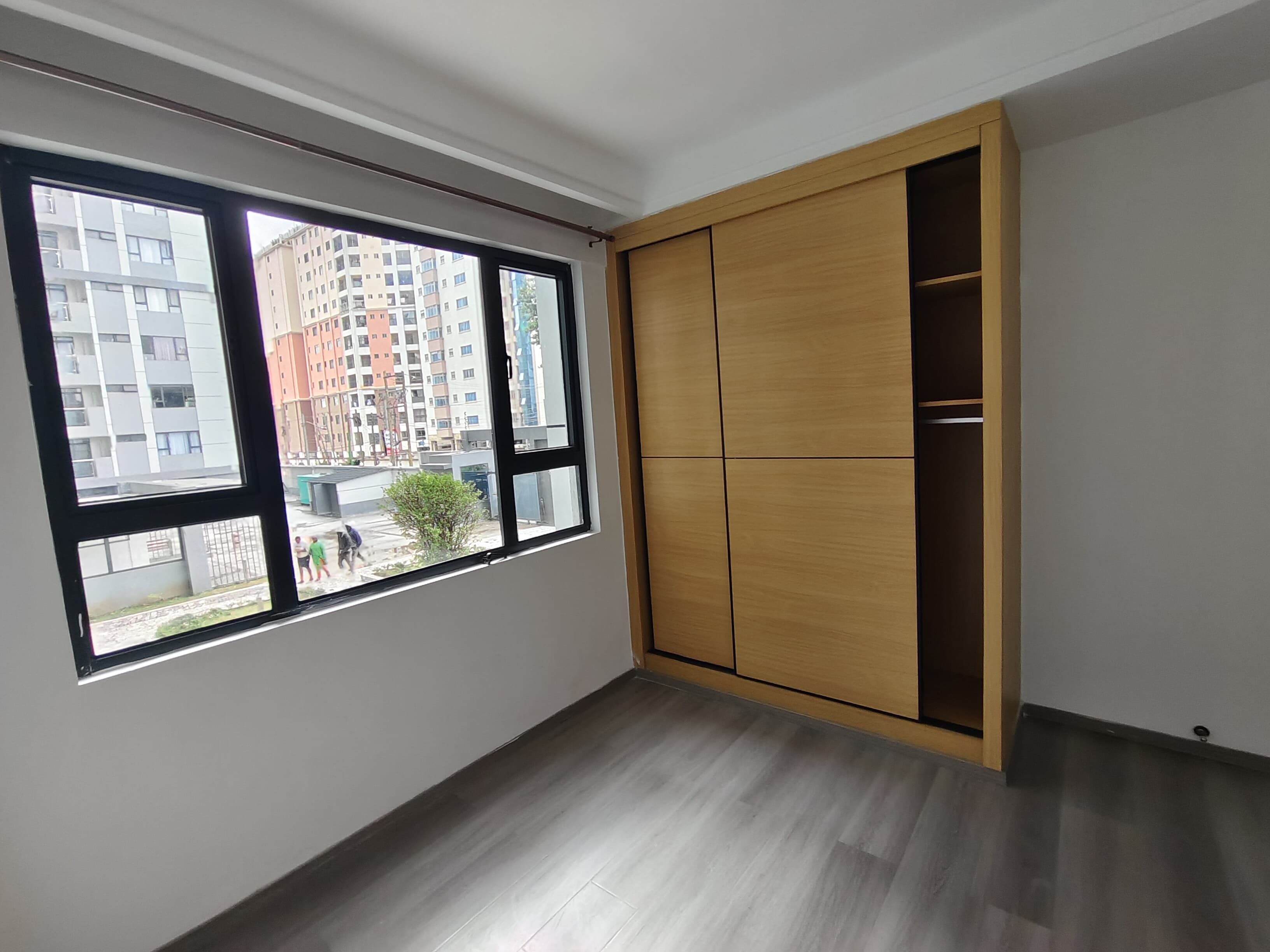 house-on-sale-1_bedroom_apartment_for_sale_in_Lavington_Kes_6_5M-Apartment_Address-Lavington__Nairobi__Kenya_price-6500000_Beds-1_Baths-1110_13-10