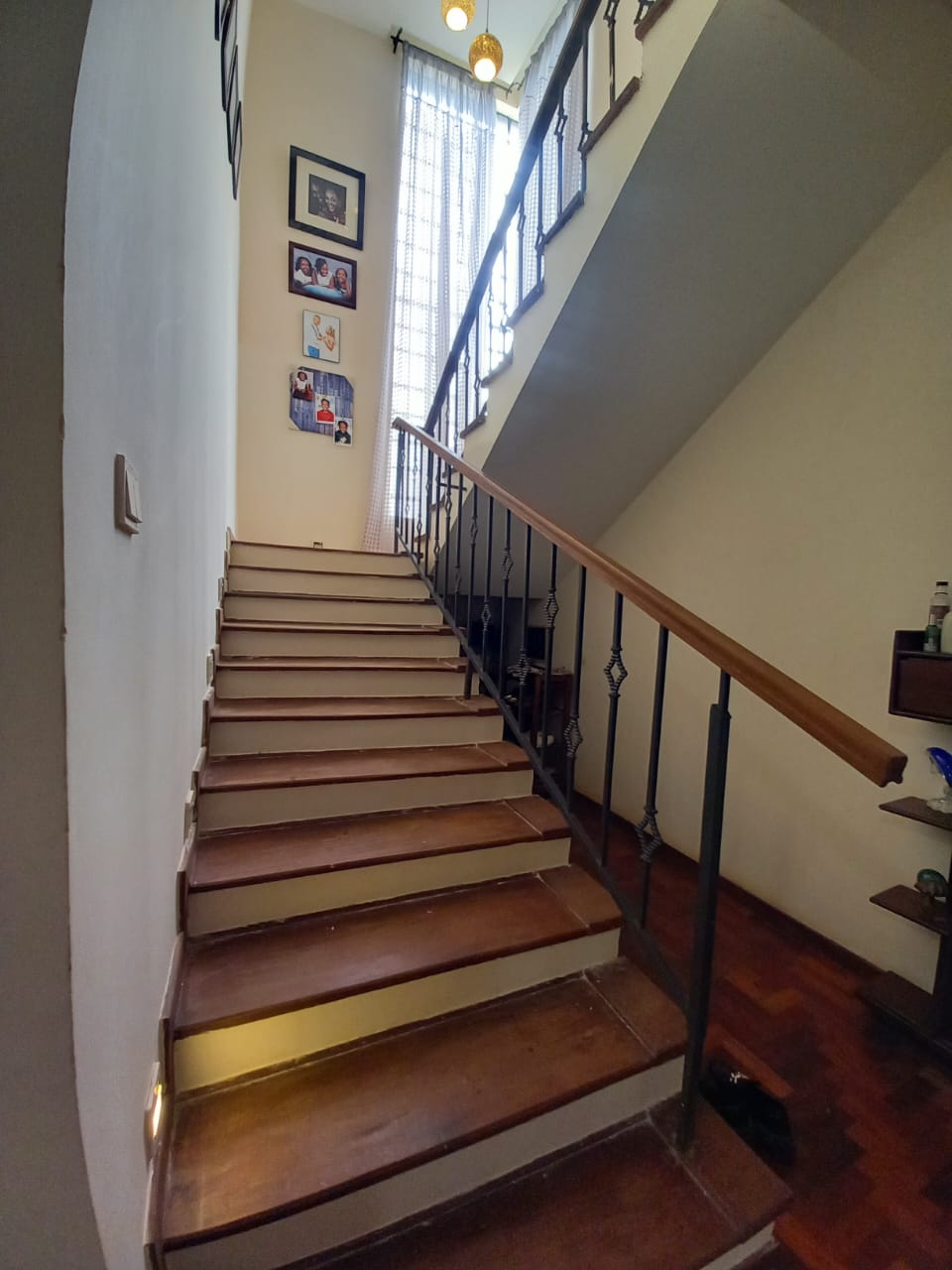 renting--Townhouse_Address-Westlands__Nairobi__Kenya_price-250000_Beds-4_Baths-4-39-2