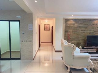 house-on-sale-_Modern_Comfort_And_Convenience_4_Bedrooms-Apartment_Address-Roysambu__Nairobi__Kenya_price-16000000_Beds-4_Baths-3111_68-4