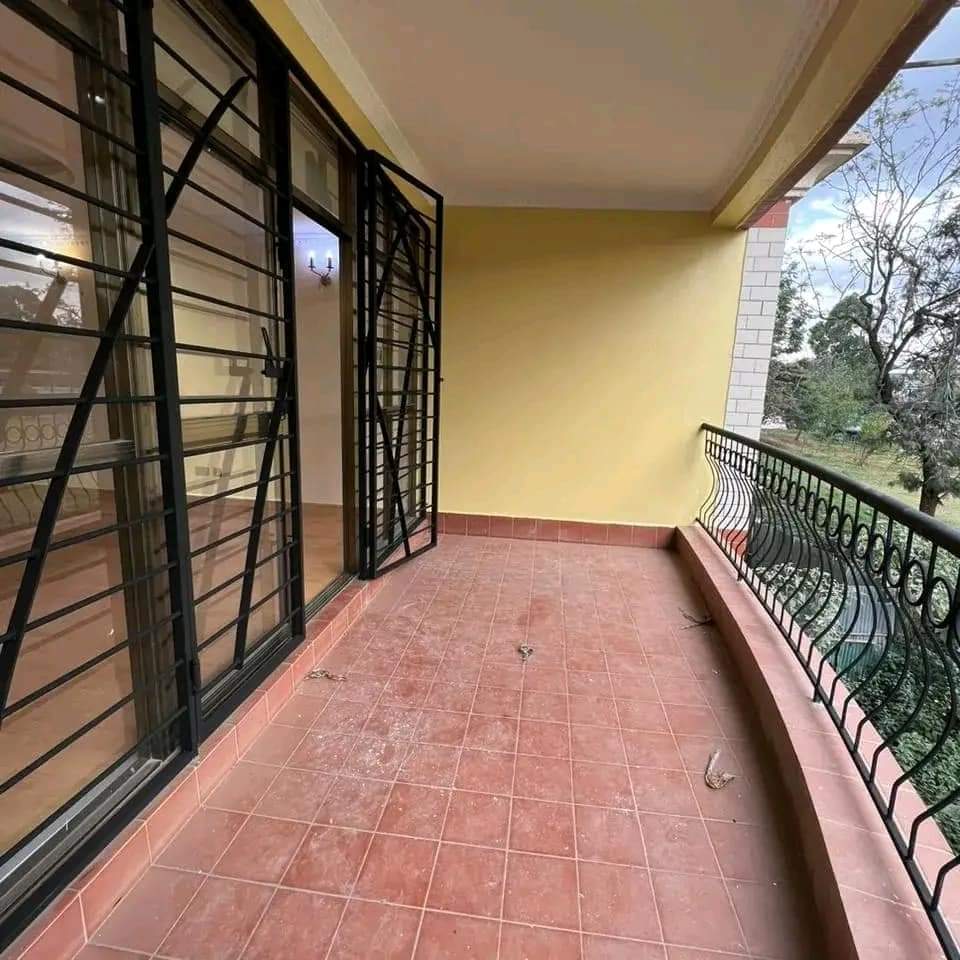 renting-Elegant_3_Bedrooms_Apartments_in_Kileleshwa_-apartment_Address-Kileleshwa_Estate__Nairobi__Kenya_price-95000_Beds-3_Baths-3-31-2