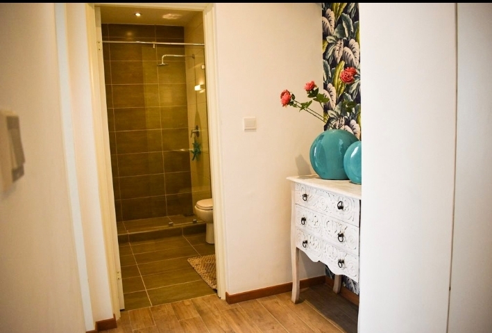 house-on-sale-Spacious_3_Bedrooms_Apartments_in_Kilimani_-Apartment_Address-Kilimani_Estate__Nairobi__Kenya_price-17000000_Beds-3_Baths-3110_65-7