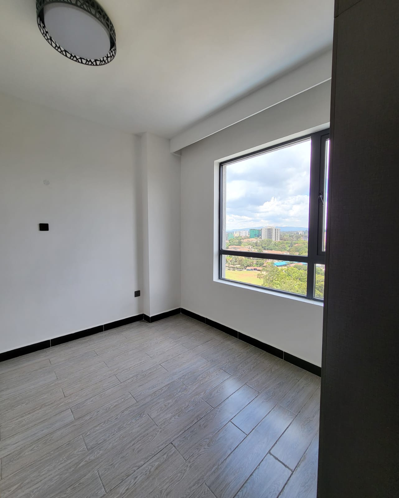 house-on-sale-2_bedroom_apartment_for_sale_in_Kilimani_near_Yaya_Center_Kes_13_8M-Apartment_Address-Kilimani__Nairobi__Kenya_price-13800000_Beds-2_Baths-2110_29-14