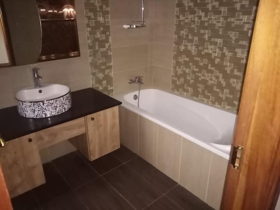 house-on-sale-Kileleshwa_3_Bedroom_all_en_suite_plus_DSQ_apartment_for_sale_Kes_25M-Apartment_Address-Kileleshwa__Nairobi__Kenya_price-25000000_Beds-3_Baths-4110_34-11