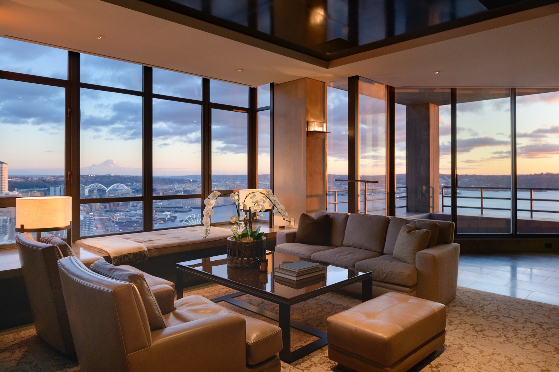 One of One: Terry Hunziker's Seattle Penthouse Masterwork